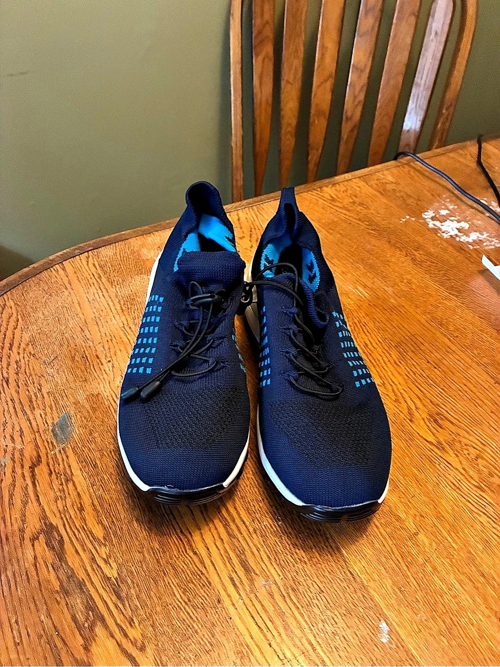 Comfort Wear Athletic Sneakers in Blue & Black US size 11-41 NWOT